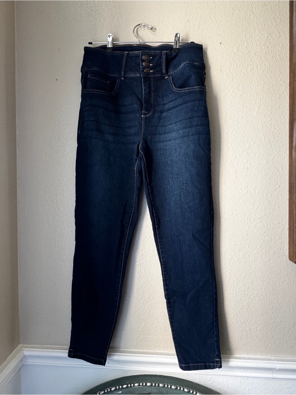 Curve appeal denim High-Rise Dark Blue Women’s Stretch skinny Jeans size 12/31